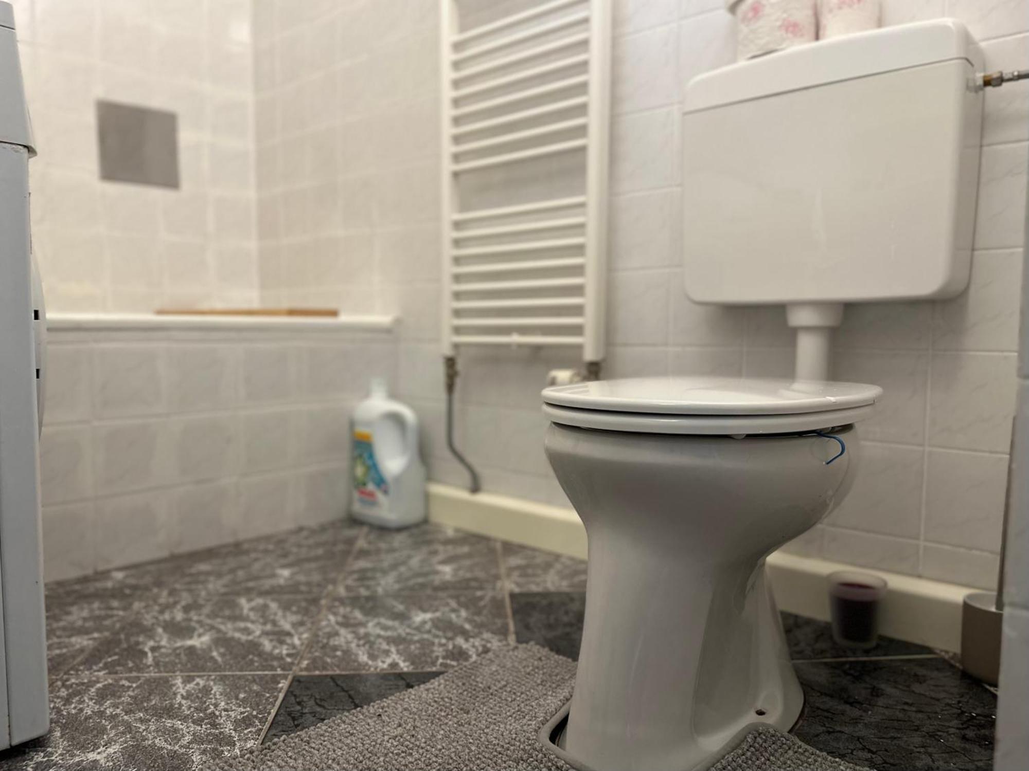 Spacious Apartment, 3 Min To U1 Reumannplatz Bécs Kültér fotó